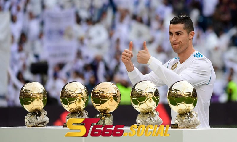 Cristiano Ronaldo và 5 lần dành được quả bóng vàng